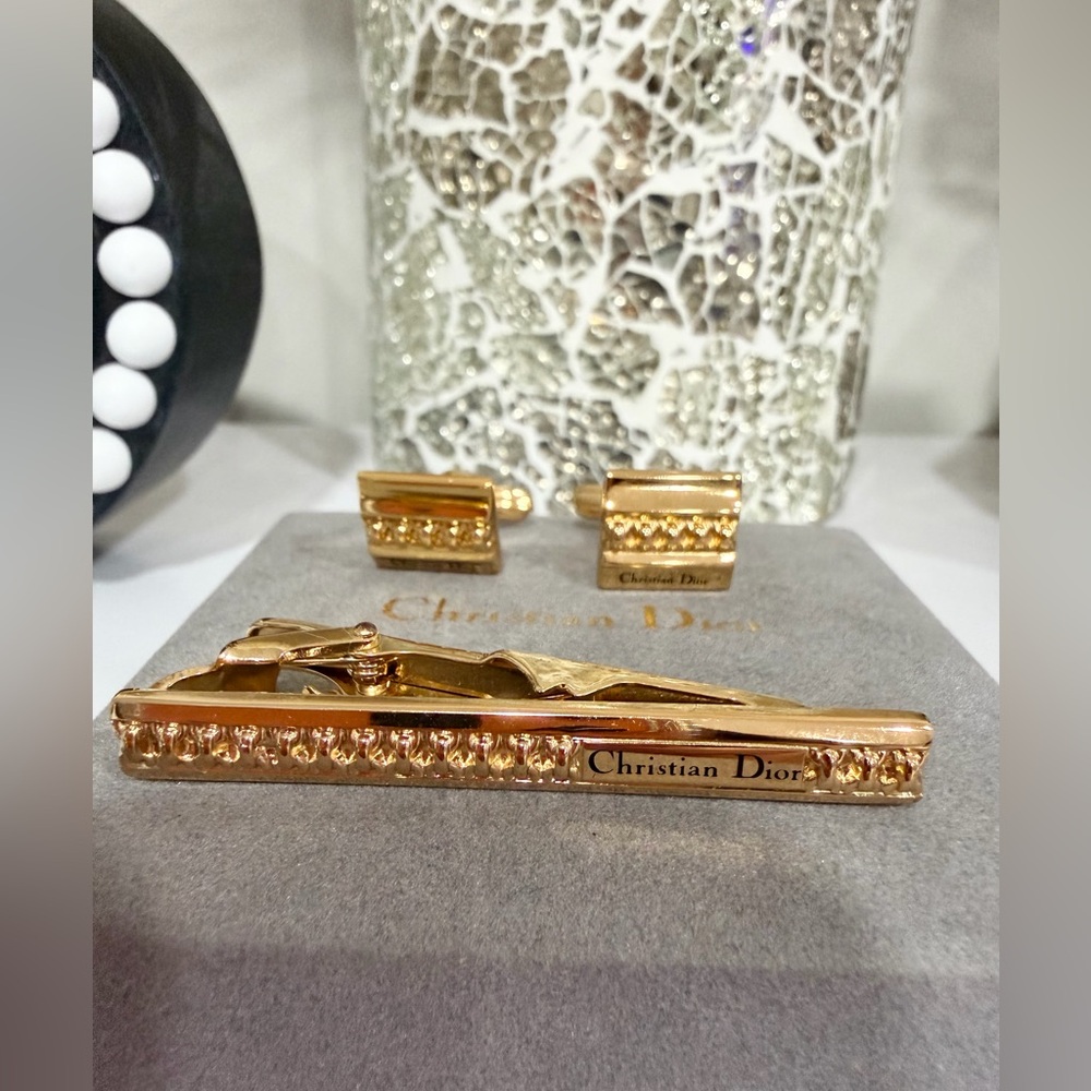 Like New Dior Gold Cufflinks and Tie Bar Set pre owned - Picture 2 of 4